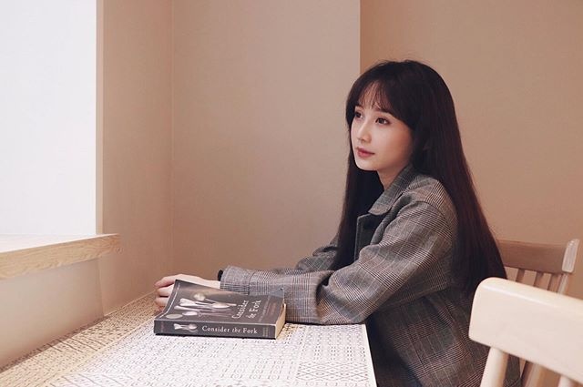 hot girl mat moc anh 8