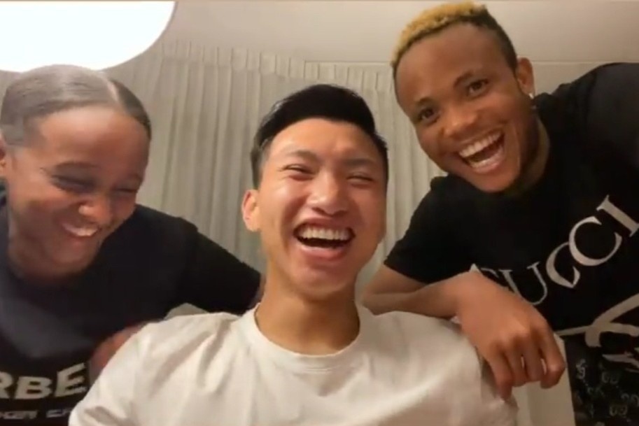 Doan Van Hau don sinh nhat tuoi 21 o nuoc ngoai hinh anh