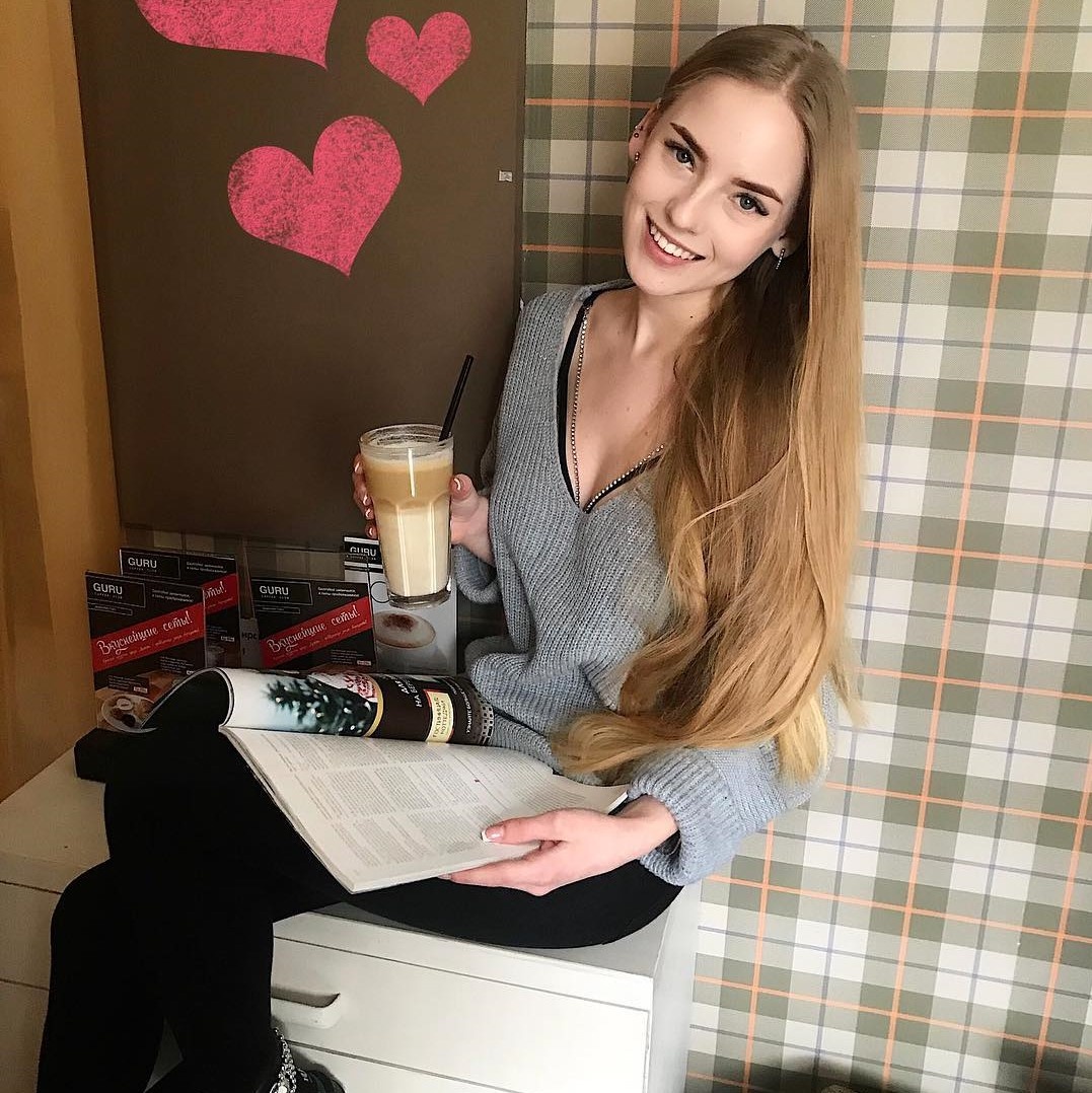 hot girl co giao anh 3