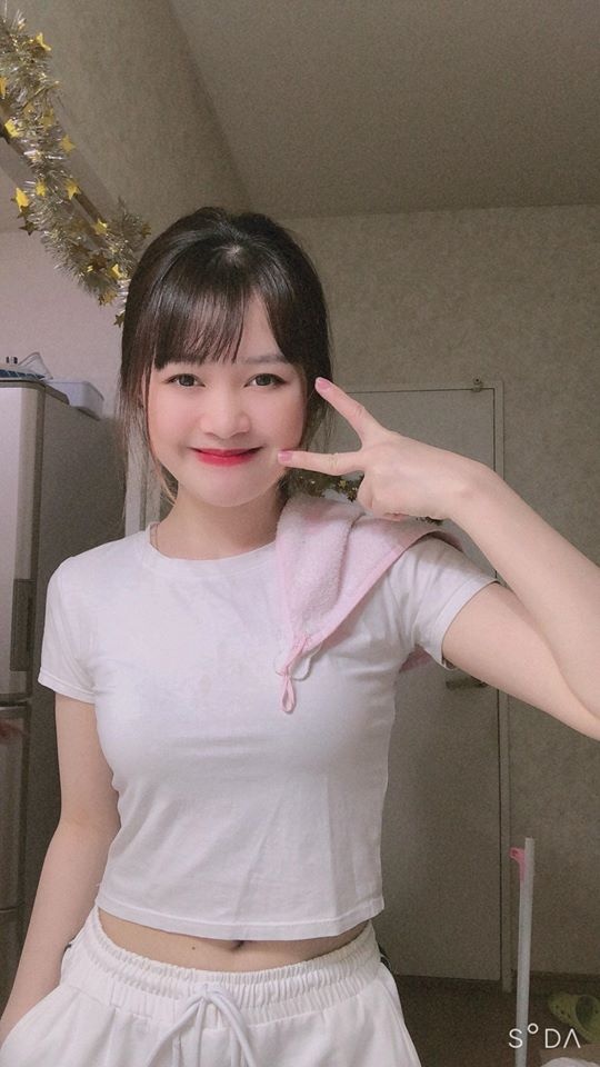 hot girl nói 5 thứ tiếng ảnh 2 hot girl noi 5 thu tieng anh 2