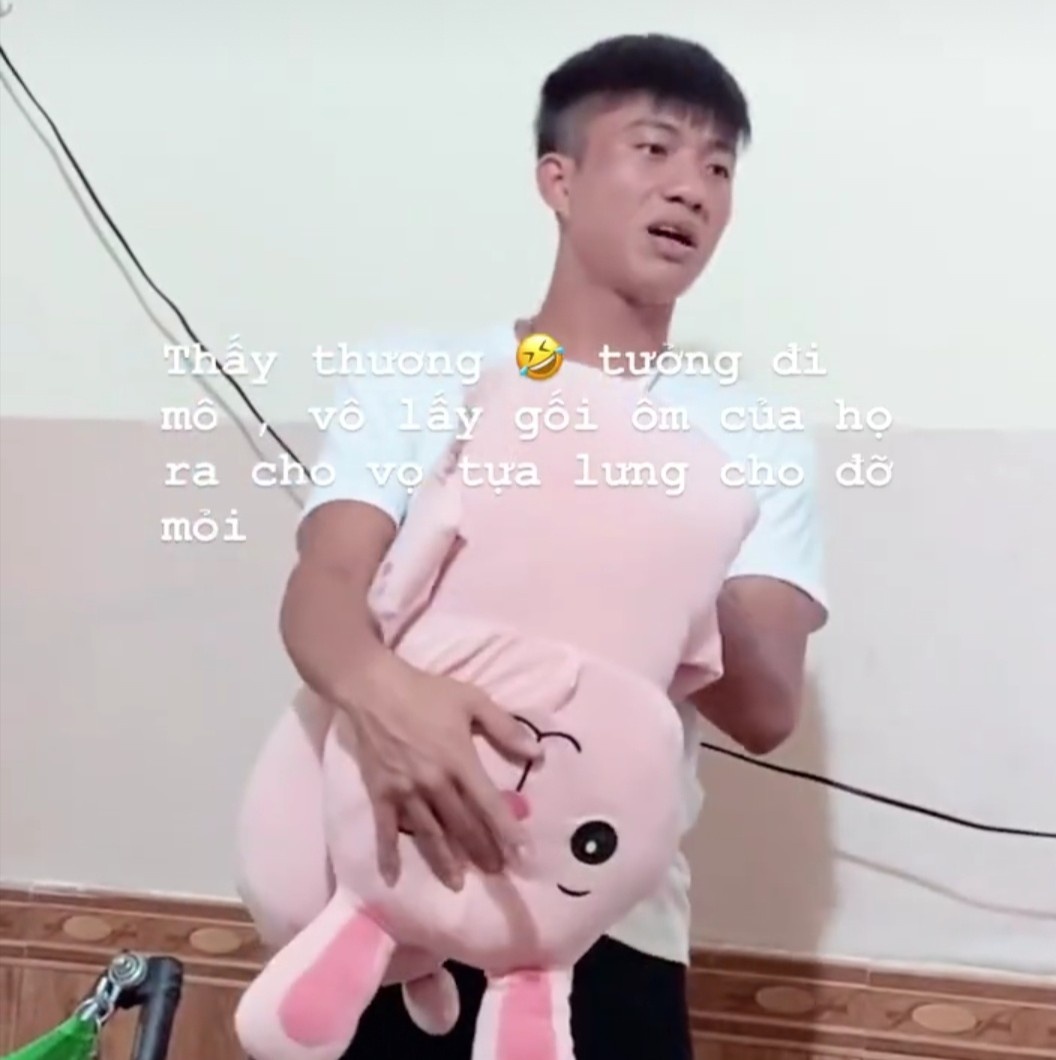 Phan Van Duc co con anh 6