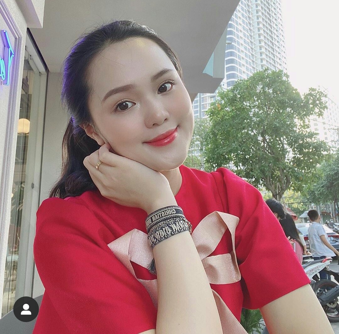 Cac nang WAGs mang bau anh 2