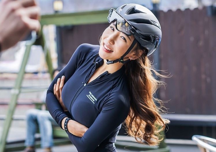 VDV Han Quoc co ngoai hinh thu hut khong kem hot girl, nguoi mau hinh anh