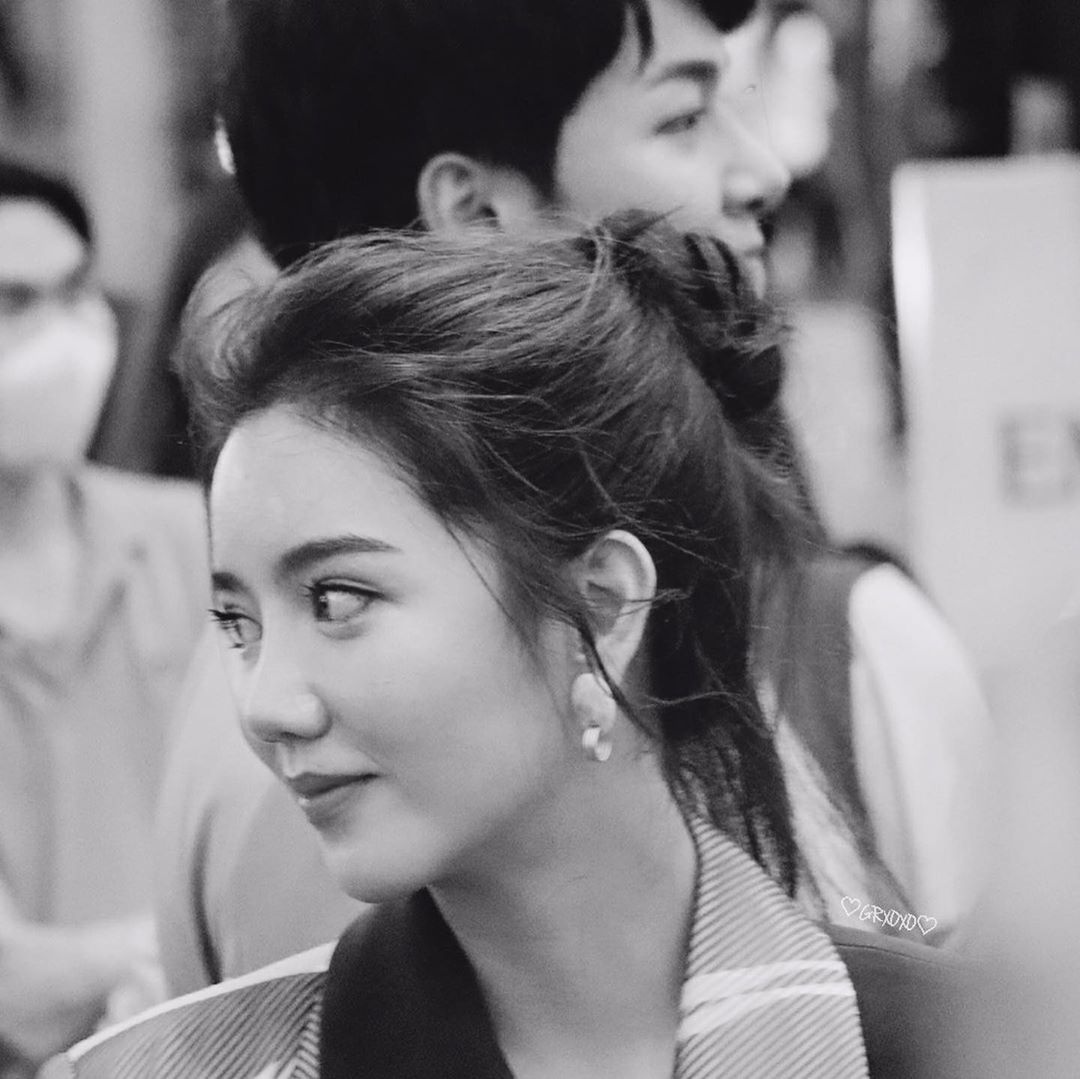 hot girl cau long anh 8