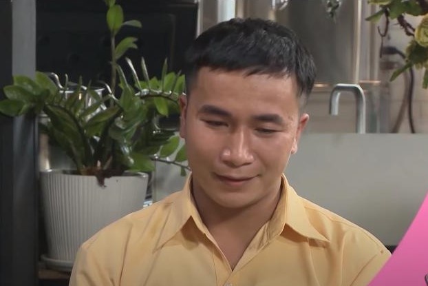 Chang trai ke bi chia tay vi ban lam, khong dua ban gai di choi Noel hinh anh