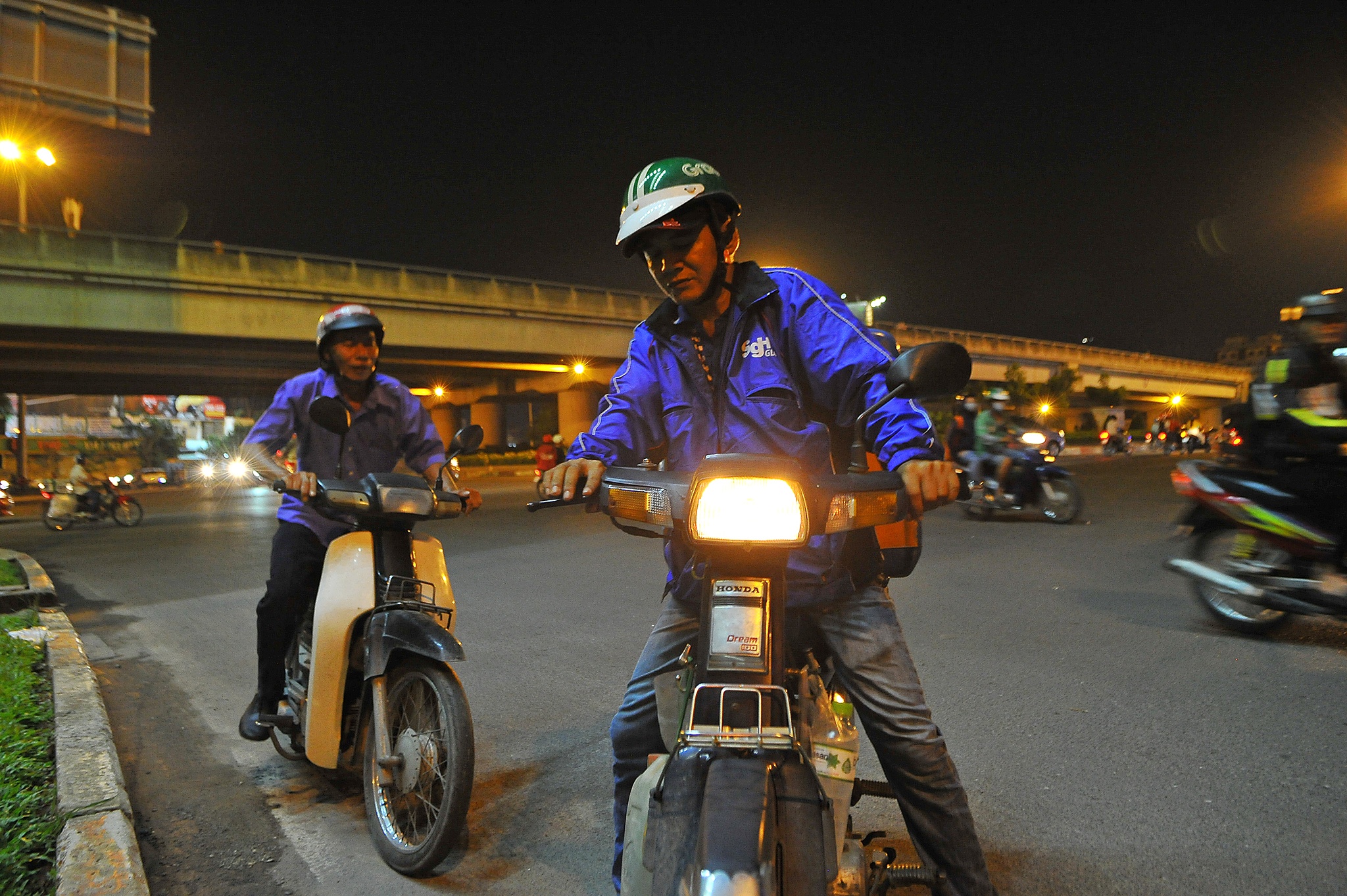 vá xe miễn phí ảnh 9 va xe mien phi anh 9