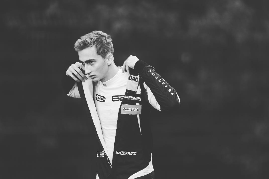 hau due hoang gia anh 4