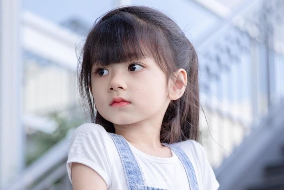 Mau nhi Thai Lan duoc du doan la my nhan tuong lai hinh anh