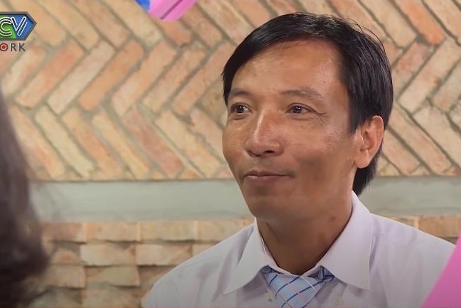 Mang ca so do, giay khai sinh khi tham gia show hen ho hinh anh