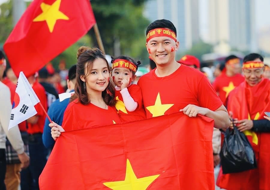 Nu sinh Hoc vien Tai chinh anh 5