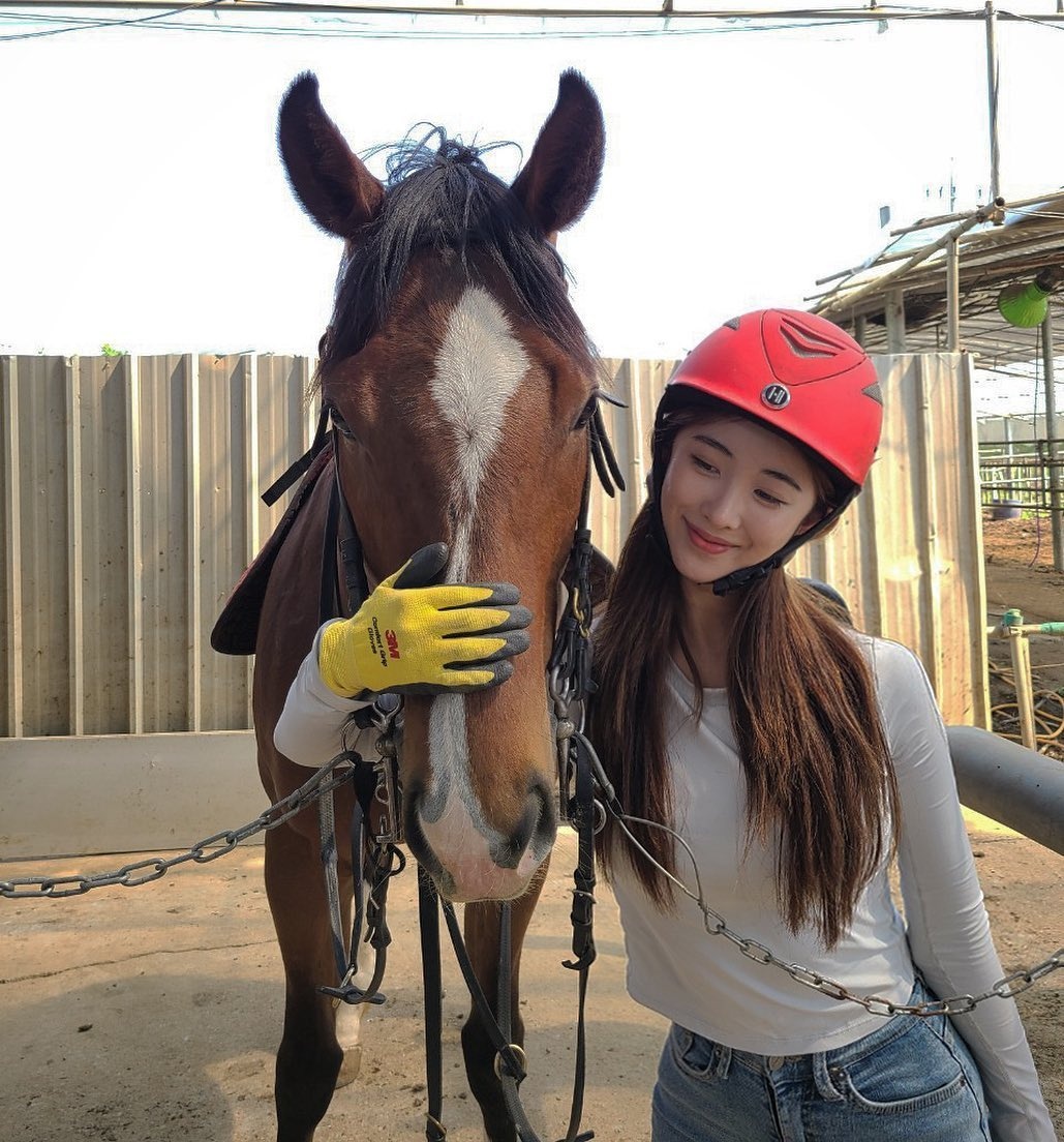 hot girl phòng tập ảnh 9 hot girl phong tap anh 9