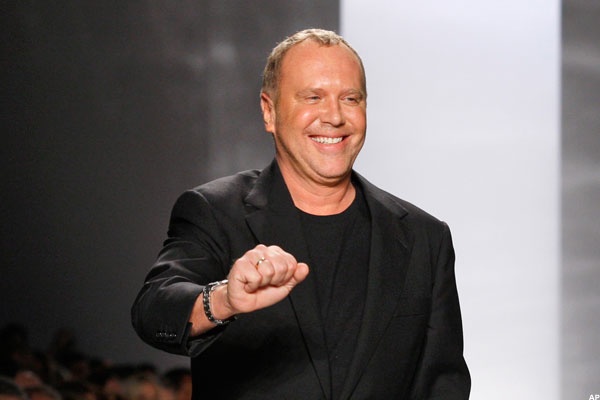 ty phu dong tinh anh 8