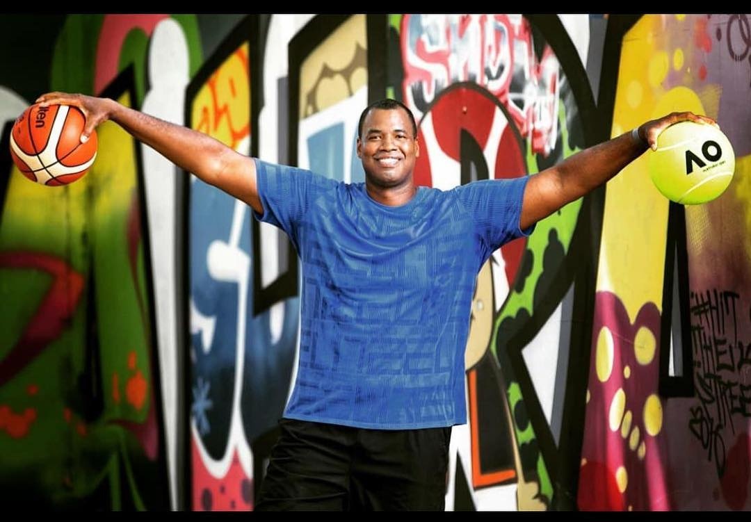 van dong vien dong tinh anh 1