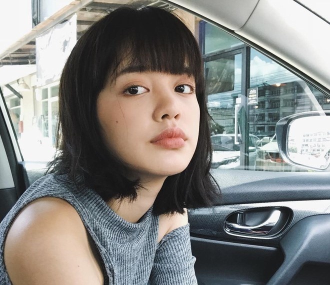 hot girl giong Lisa anh 1