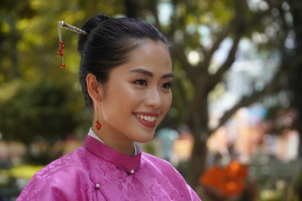 Nu MC mong lan toa tinh yeu nuoc qua du an co phuc Viet hinh anh