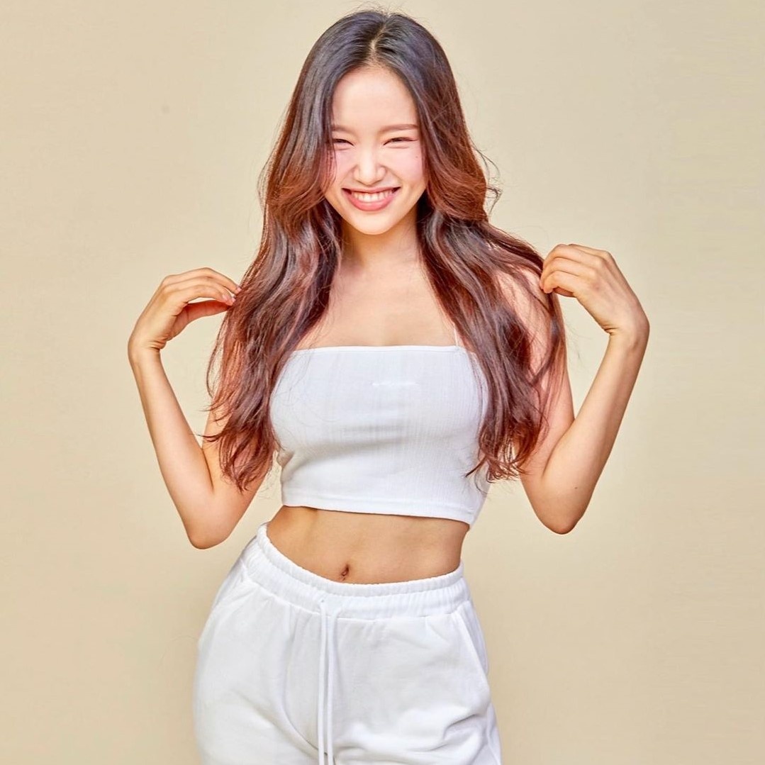 chi em sinh doi xinh dep anh 7