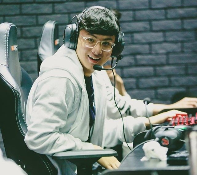 ban gai game thu anh 1