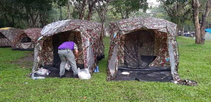 du khách xả rác ảnh 3 du khach xa rac anh 3