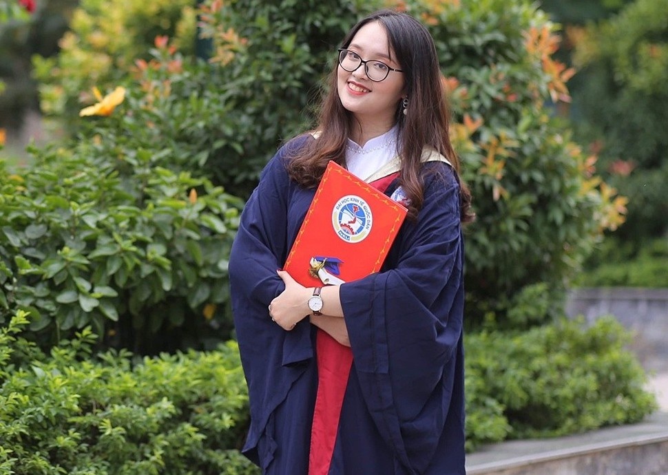 5 nu thu khoa dau ra nam 2020 hinh anh