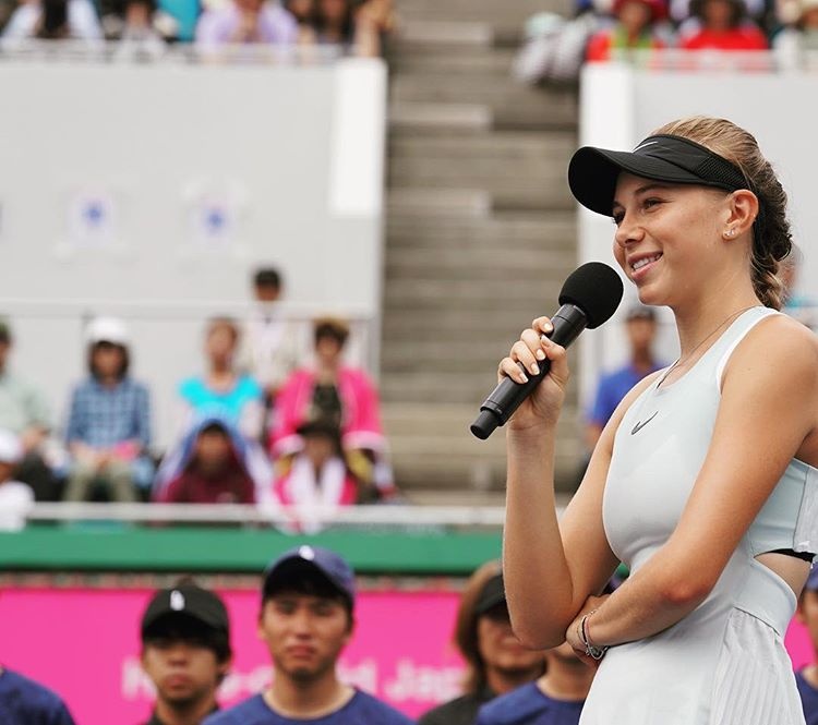 hot girl quan vot anh 7