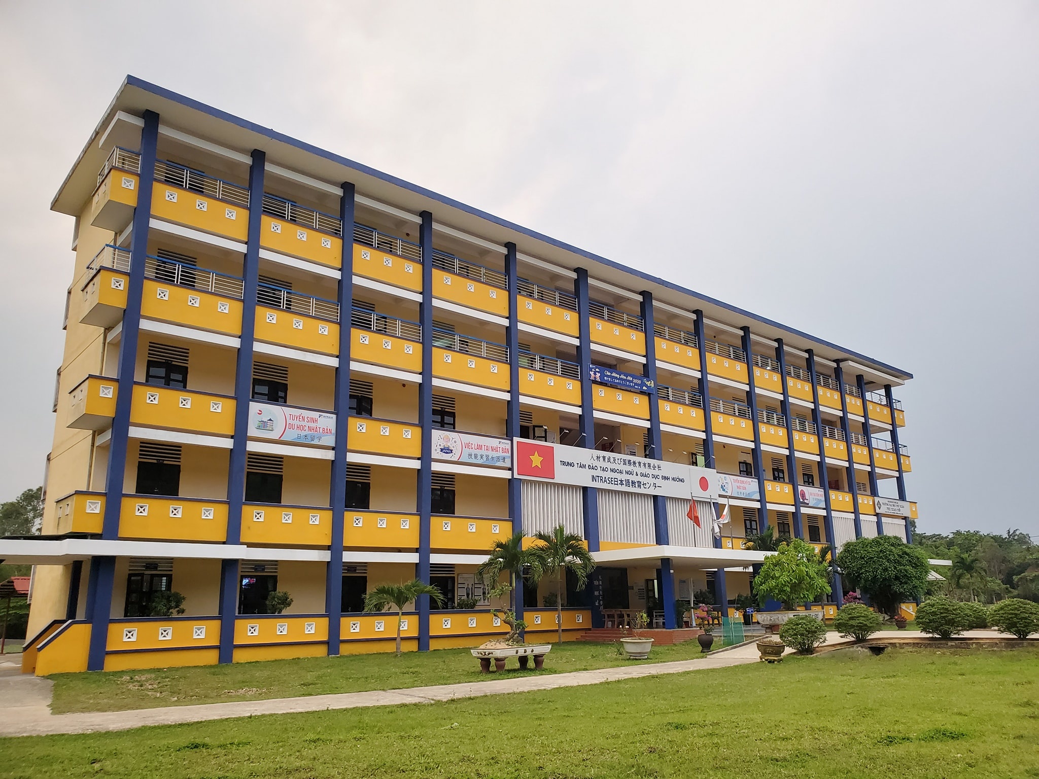 mưa lũ miền Trung ảnh 4 mua lu mien Trung anh 4