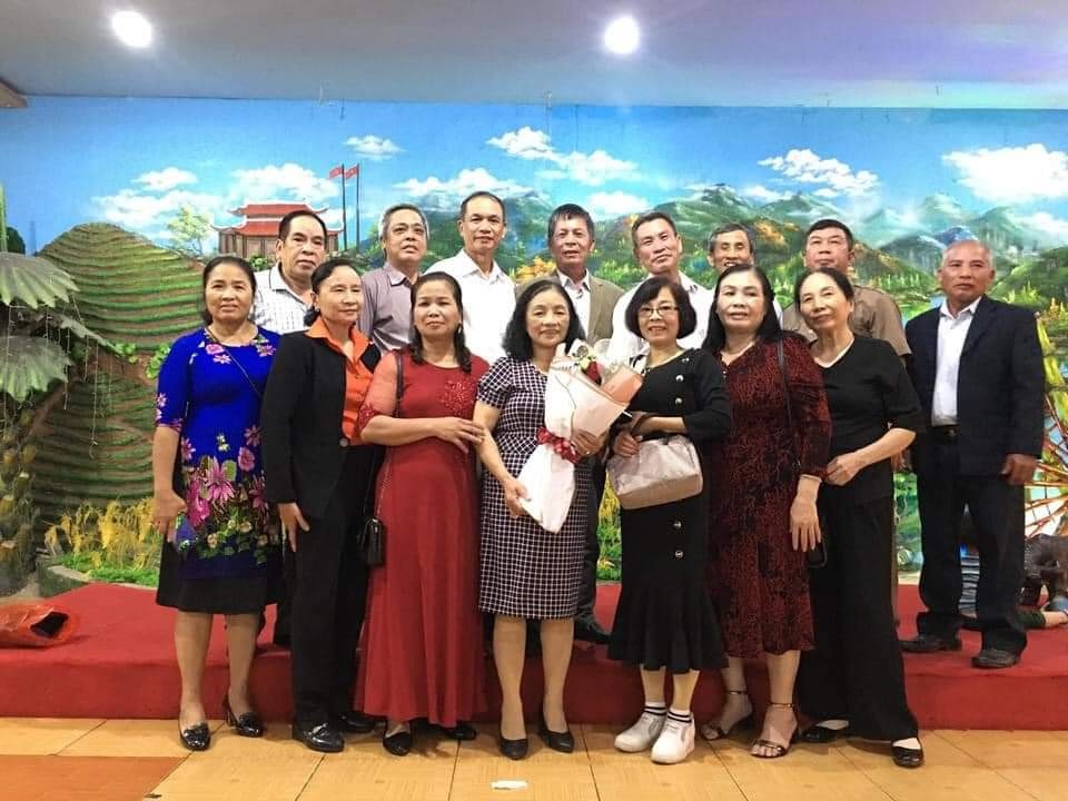 hop lop 20 thang 11 anh 1