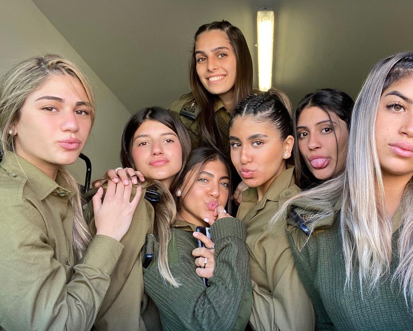 hot girl quân ngũ ảnh 4 hot girl quan ngu anh 4