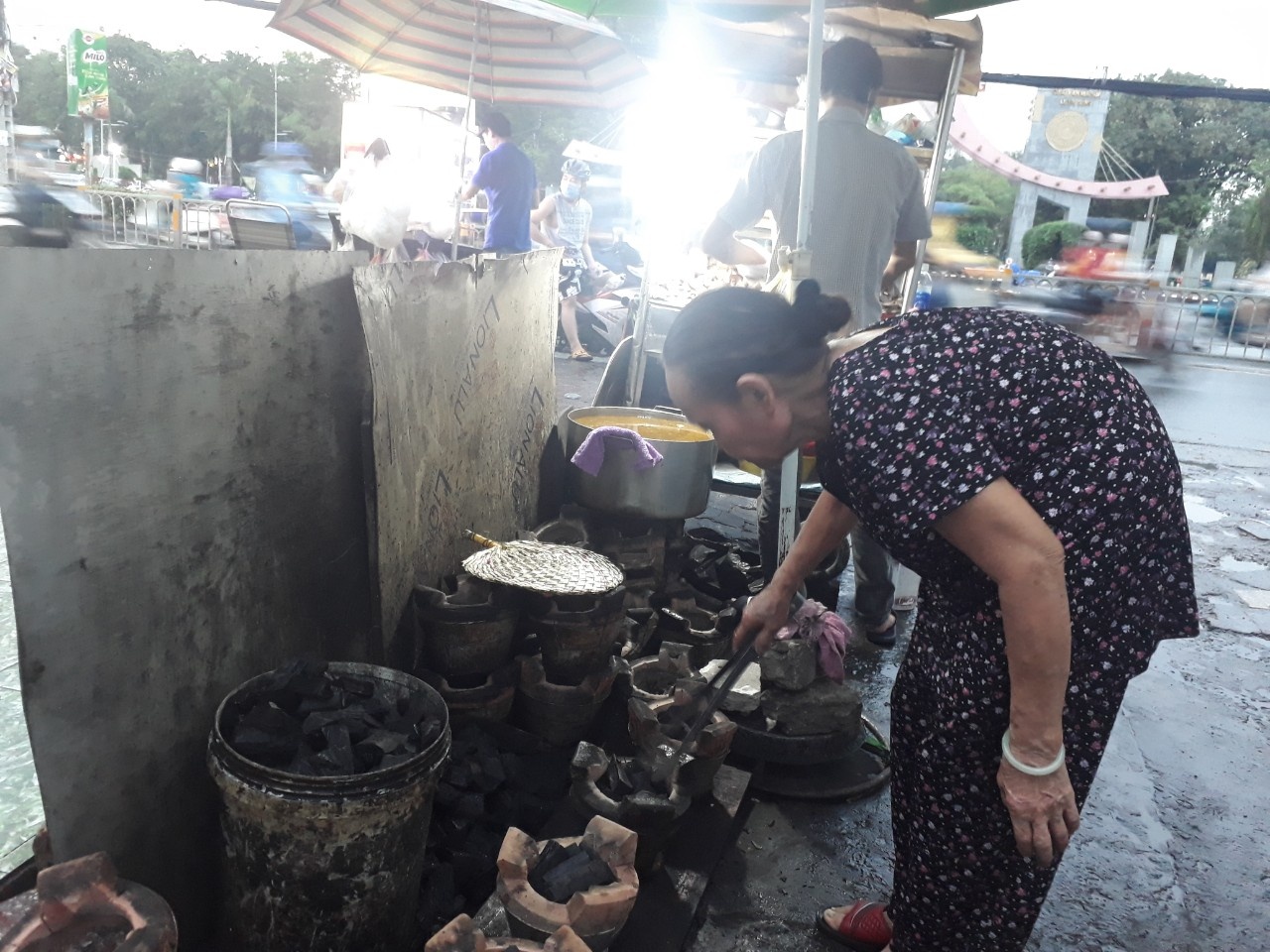 lau bo noi dat ba Sau anh 2