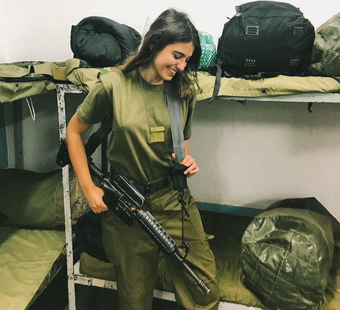 hot girl quan doi anh 3