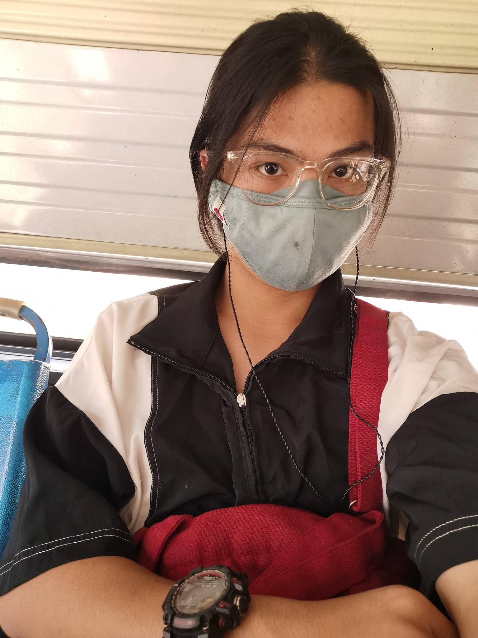 bị sàm sỡ trên xe buýt ảnh 1 bi sam so tren xe buyt anh 1