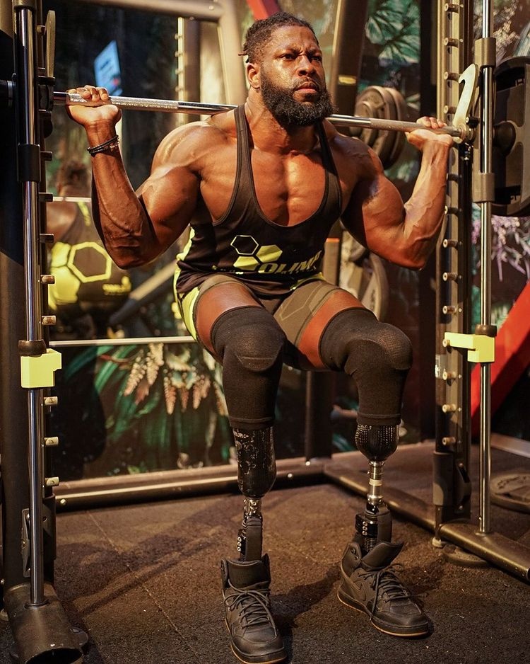 nhà vô địch thể hình ảnh 2 nha vo dich the hinh anh 2