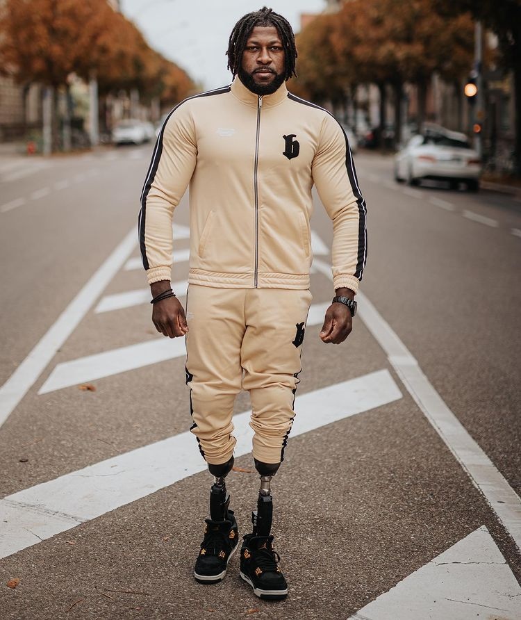 nhà vô địch thể hình ảnh 9 nha vo dich the hinh anh 9