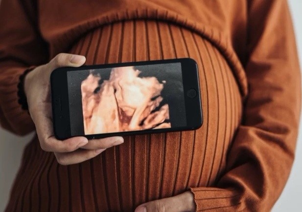 Con di tat vi me uong thuoc thay doi gioi tinh thai nhi o Trung Quoc hinh anh