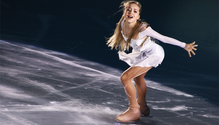 nu than truot bang anh 7