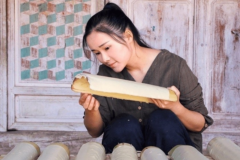 Tu si quan canh sat toi vlogger du lich noi tieng hinh anh
