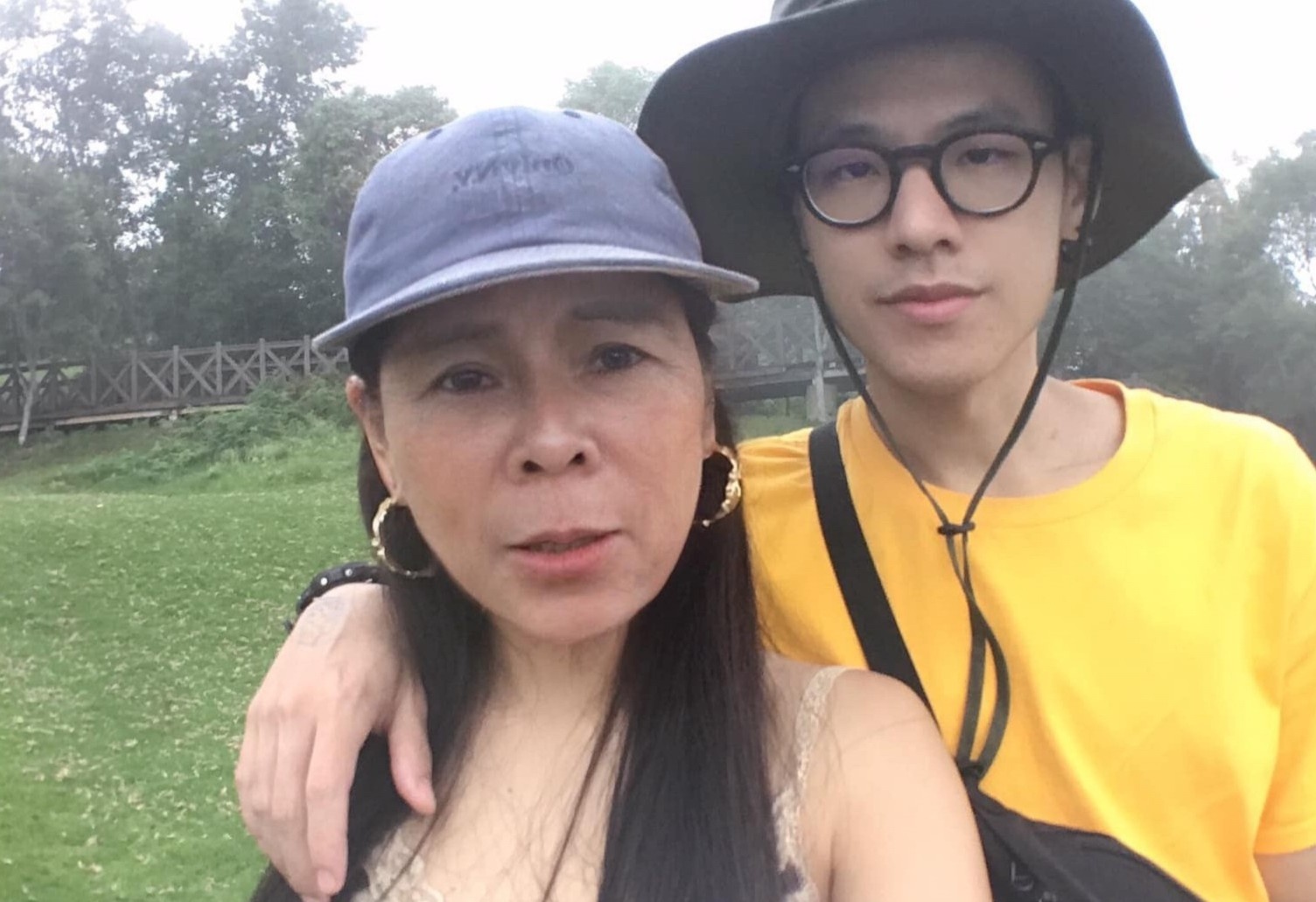 Trao luu tim sugar mommy bi chi trich cua thanh nien Trung Quoc hinh anh