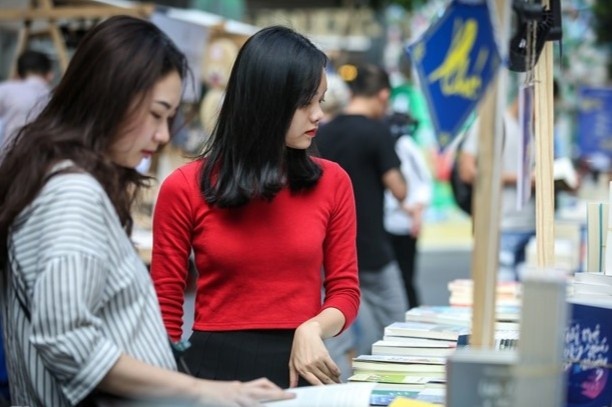 'Duong sach TP.HCM lam nen tinh yeu danh cho thanh pho' hinh anh