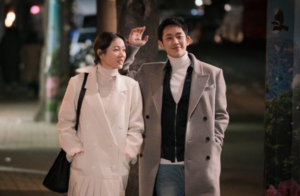 yeu trai kem tuoi anh 2