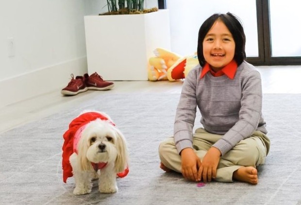 trẻ con giàu có ảnh 1 tre con giau co anh 1