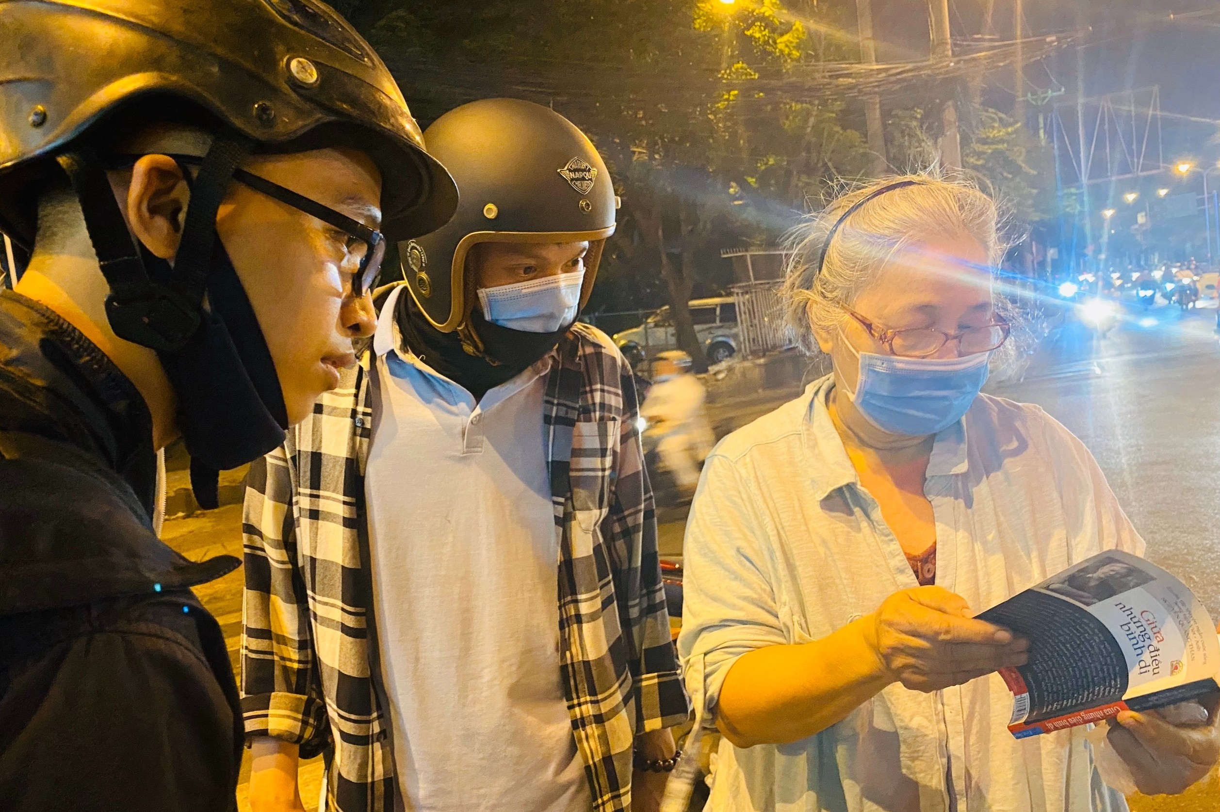 sách vỉa hè ảnh 4 sach via he anh 4