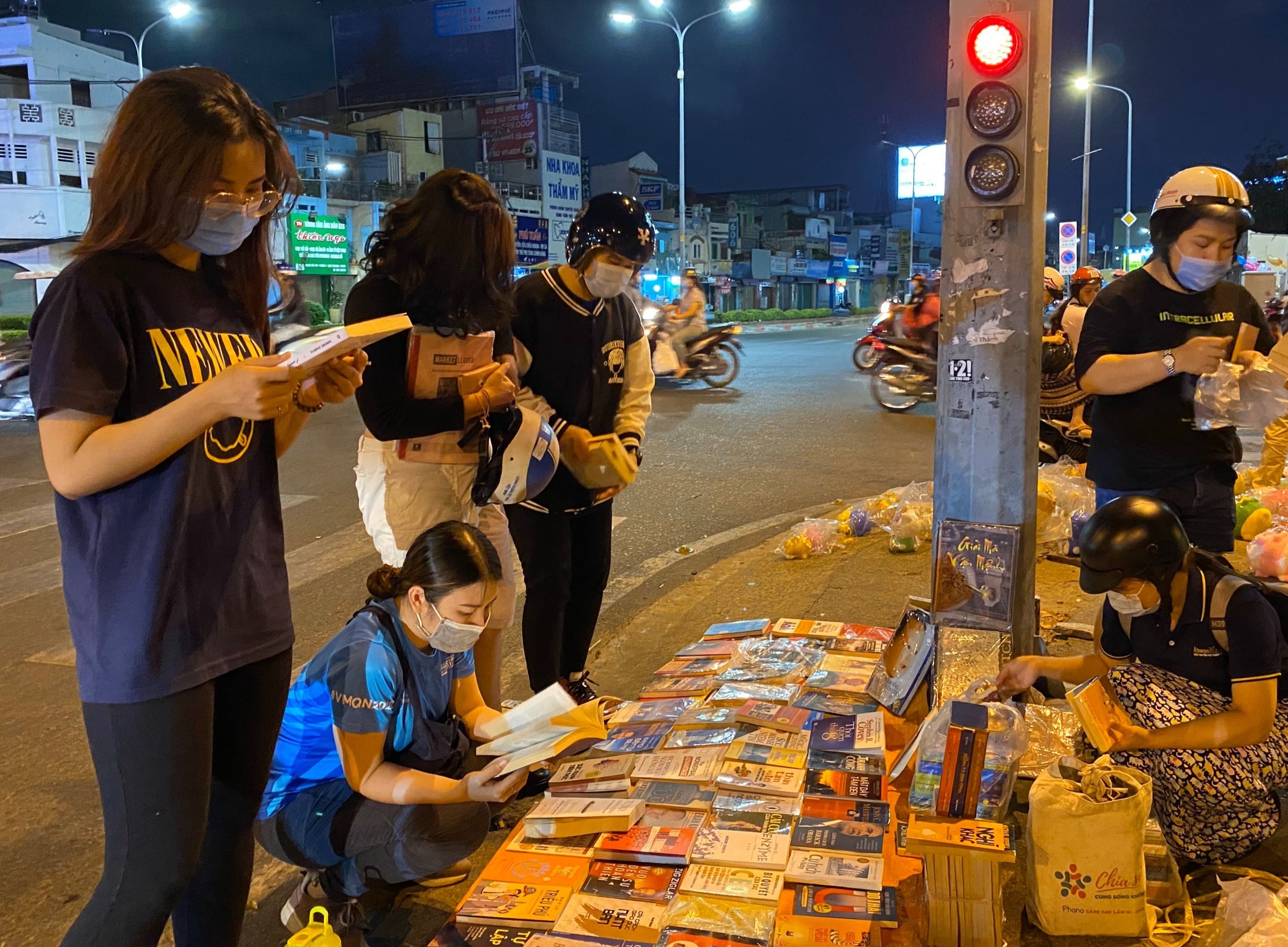 sách vỉa hè ảnh 3 sach via he anh 3