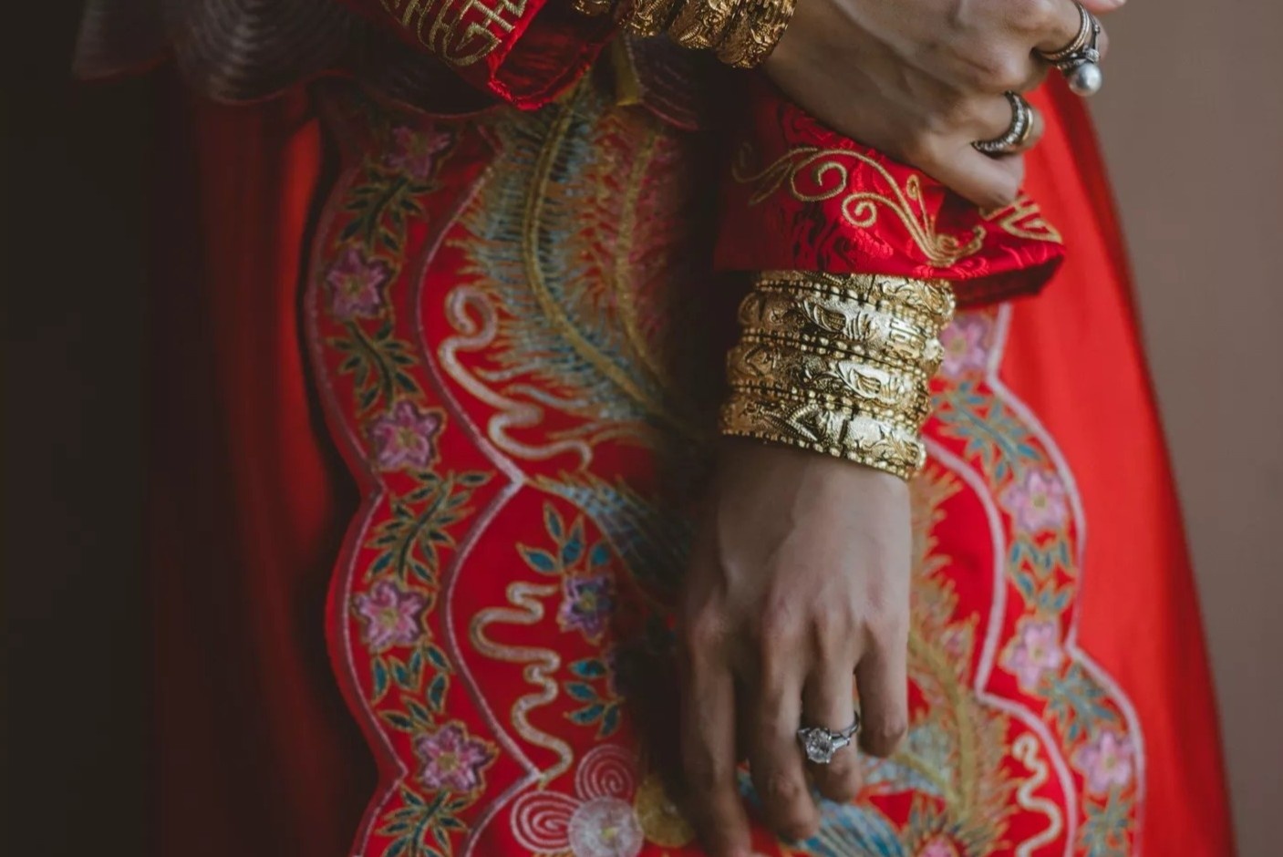 Tinh o Trung Quoc cam khach cuong hon, lam nhuc co dau hinh anh