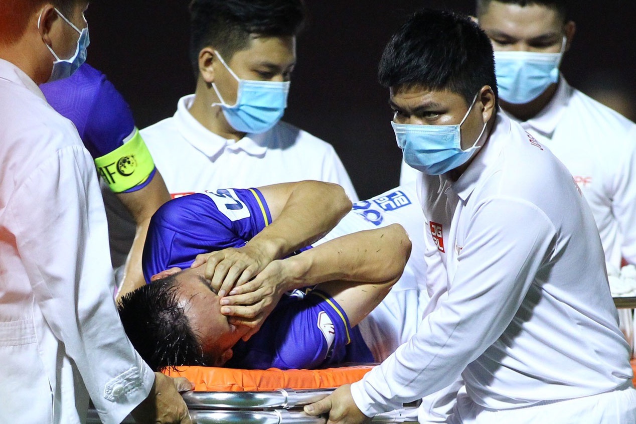 'Co len Dung Chip, tat ca deu sat canh ben anh' hinh anh