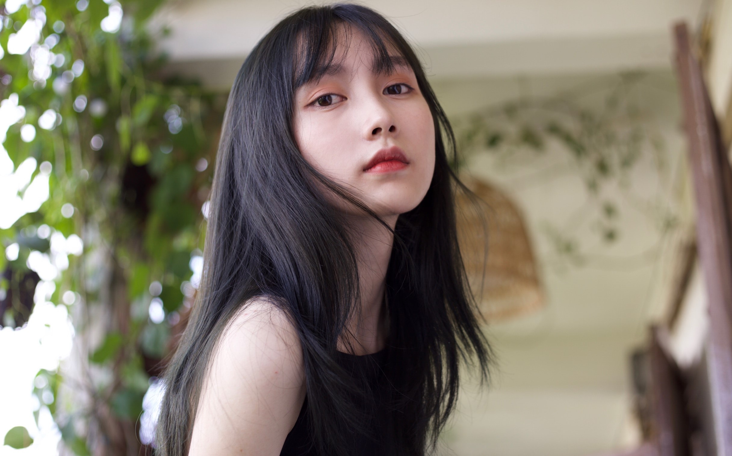 nu sinh noi tieng anh 2