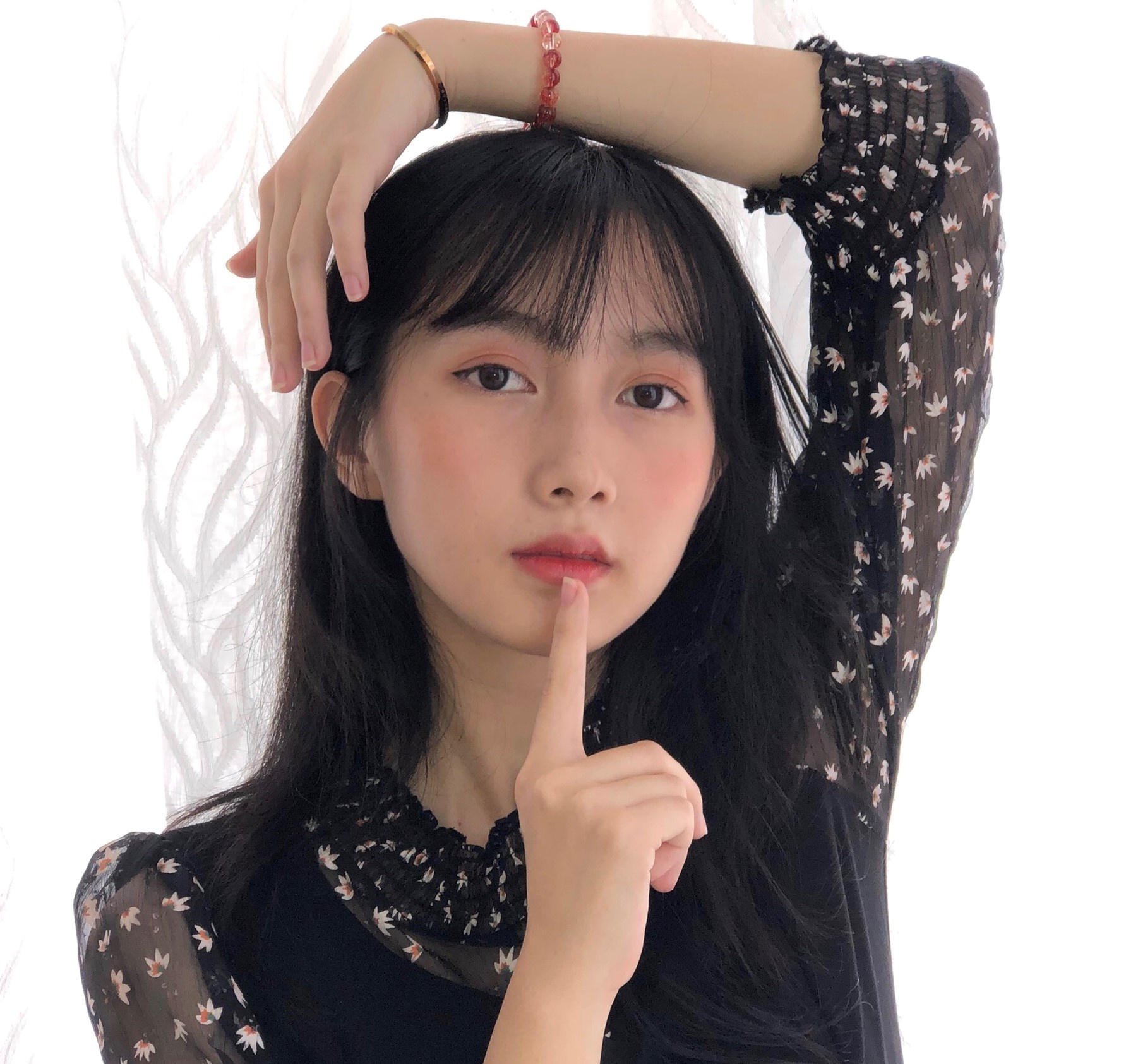 nu sinh noi tieng anh 3