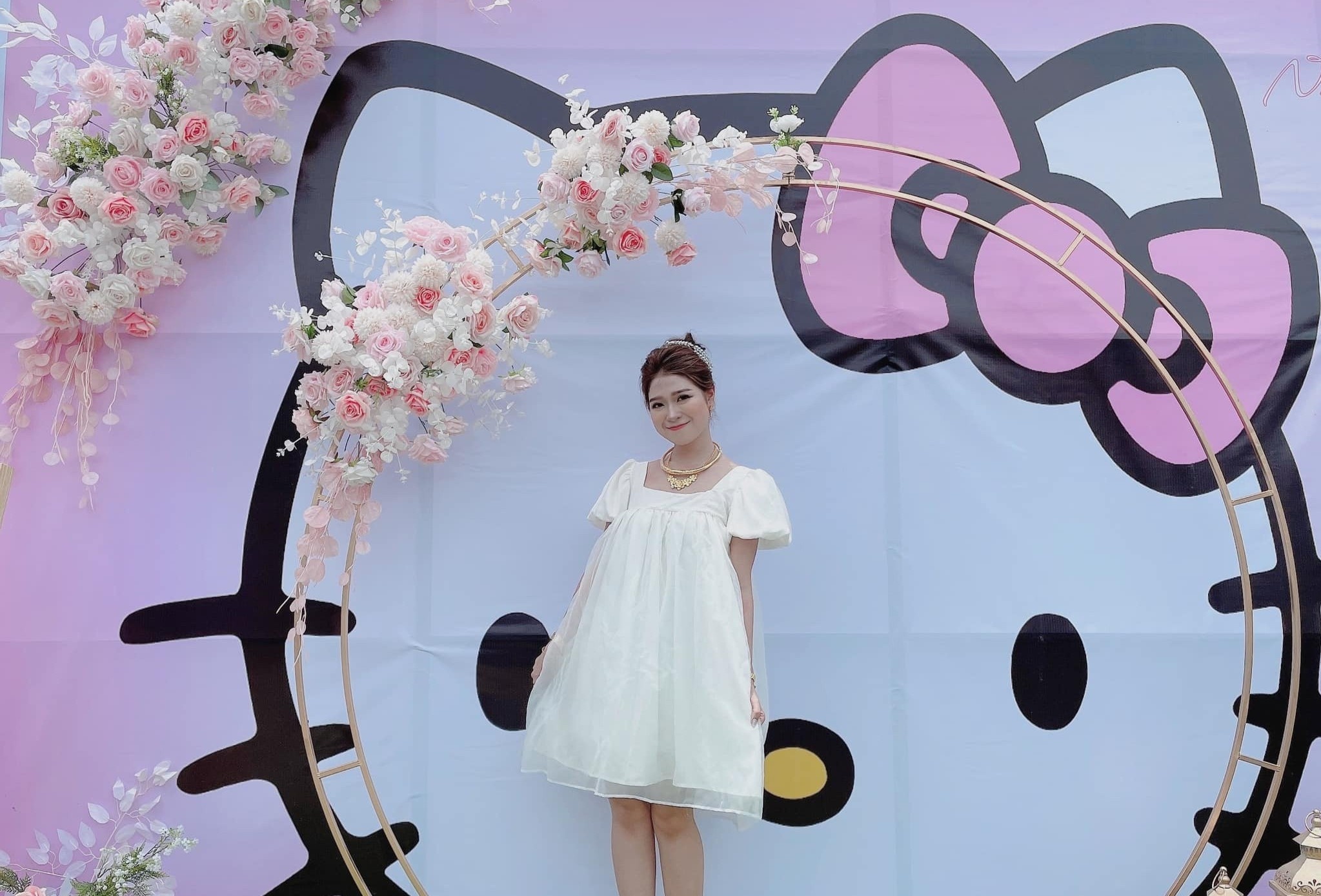 Dam cuoi cua co dau cuong Hello Kitty o Long Xuyen hinh anh