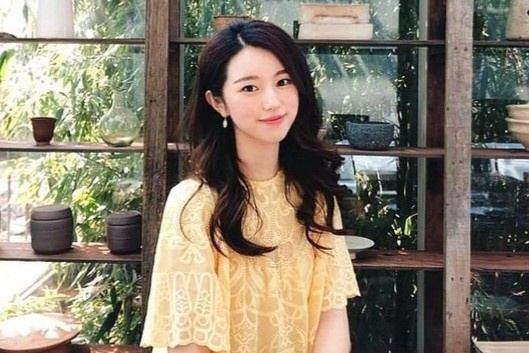 Co giao day Toan o Han Quoc bi nham la idol hinh anh
