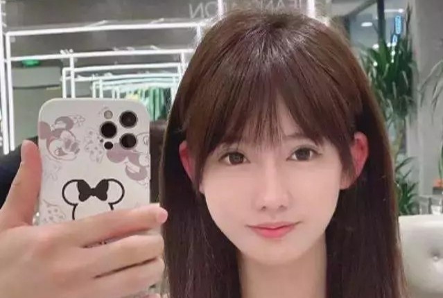 Nhieu co gai Trung Quoc cat day than kinh de co bap chan thon hinh anh