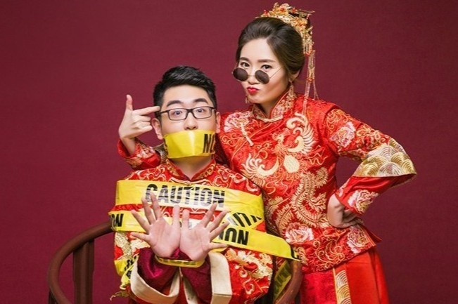 Xu huong gia dinh giau muon tim con re ngheo o Trung Quoc hinh anh