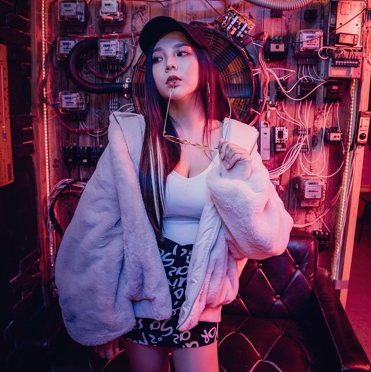 nu game thu noi tieng anh 2